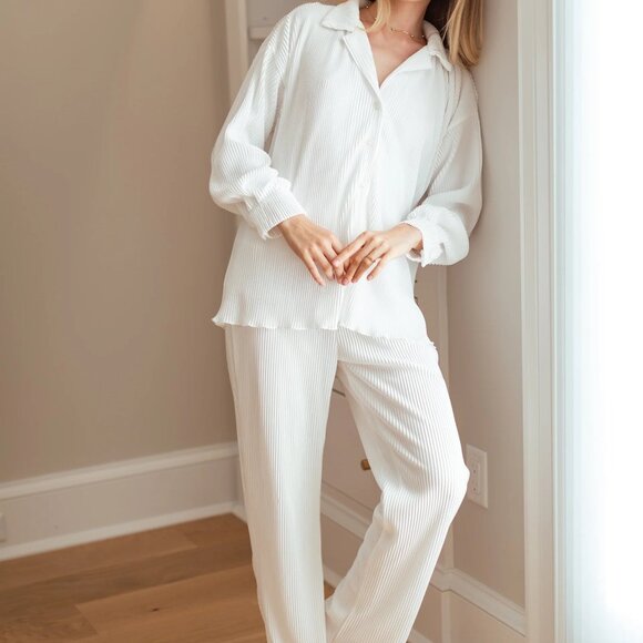 Pleats Please Long Sleeve Lounge Set in Dove - Medium, New - Picture 1 of 3